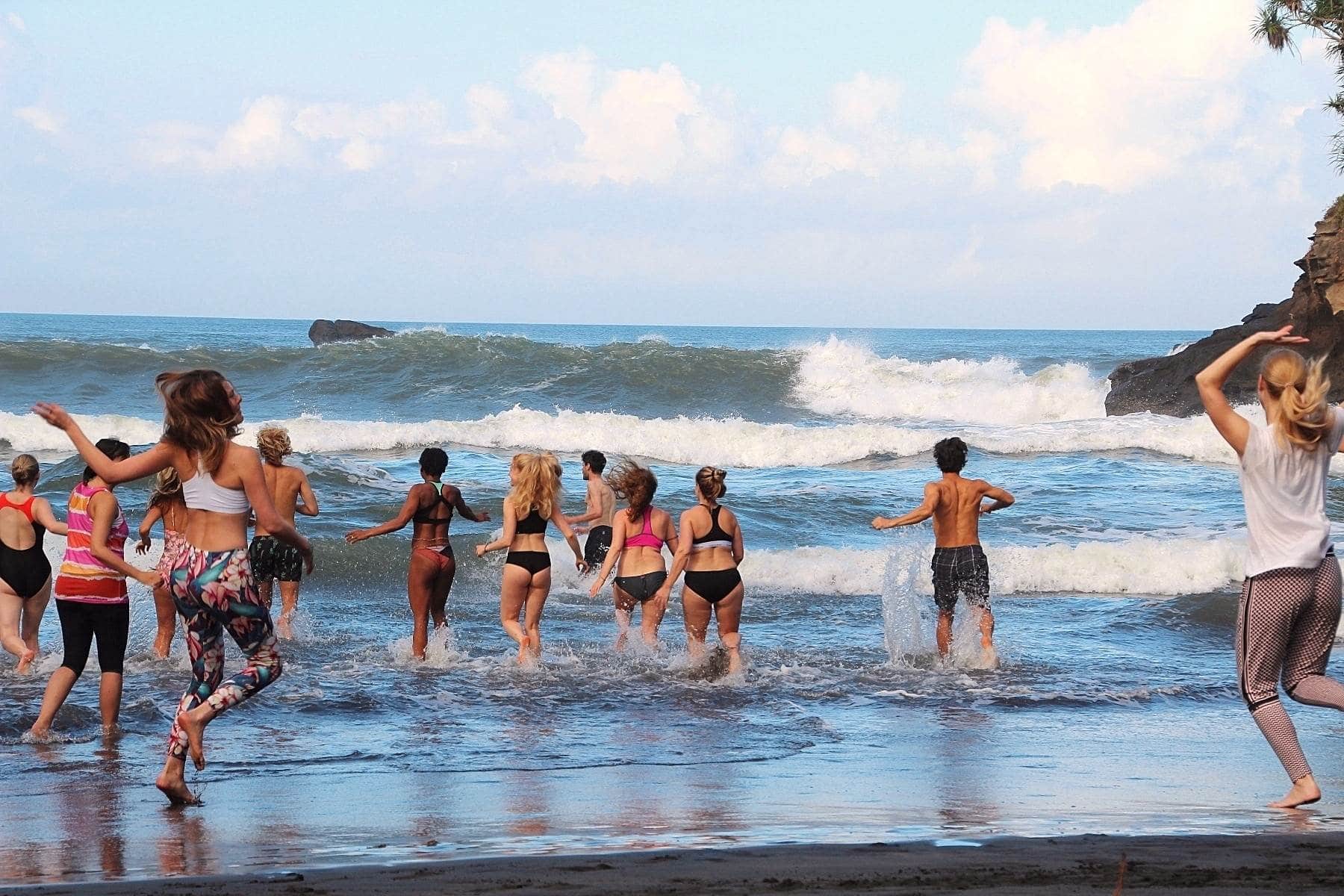 2020 yoga training teacher bali Teacher YOGA Bali JIVA/ANAND Stunden 2020 Yoga Training 200 2020 yoga training teacher bali Teacher YOGA Bali JIVA/ANAND Stunden 2020 Yoga Training 200